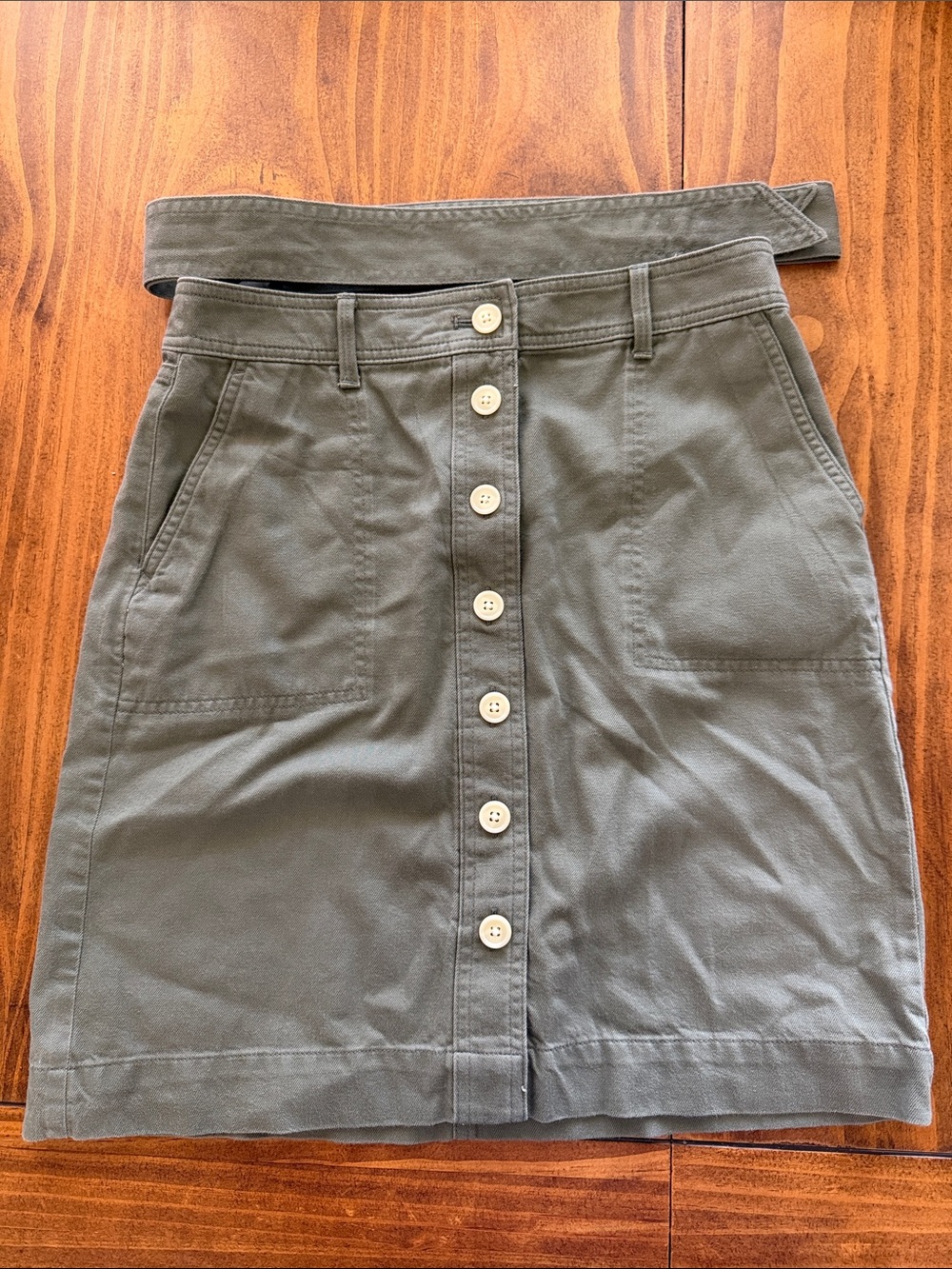 Talbots Women’s 2P Olive Green Button-Front Mini Skirt with Belt
